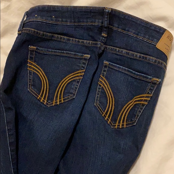 Hollister Super Skinny Jeans - Picture 3 of 3